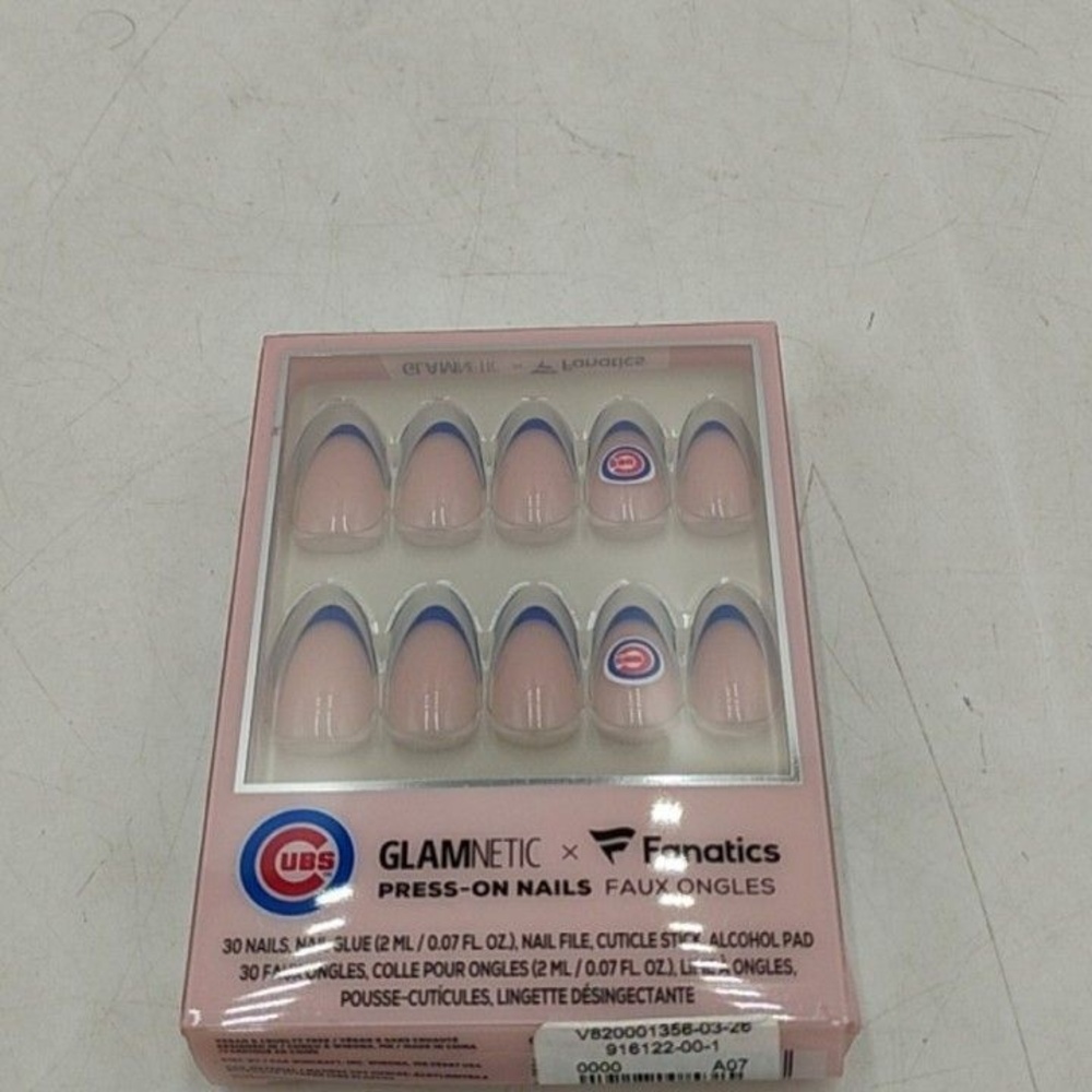 Chicago Cubs Press On Nails One Size Pink MLB Baseball Glamnetic Fanatics